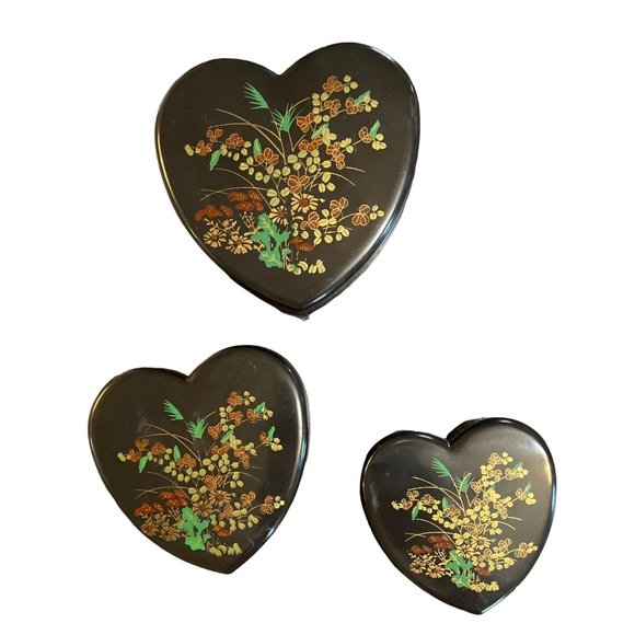 Vintage Celluloid Nesting Heart Shaped Trinket Boxes 1980's Hong Kong - Picture 2 of 3